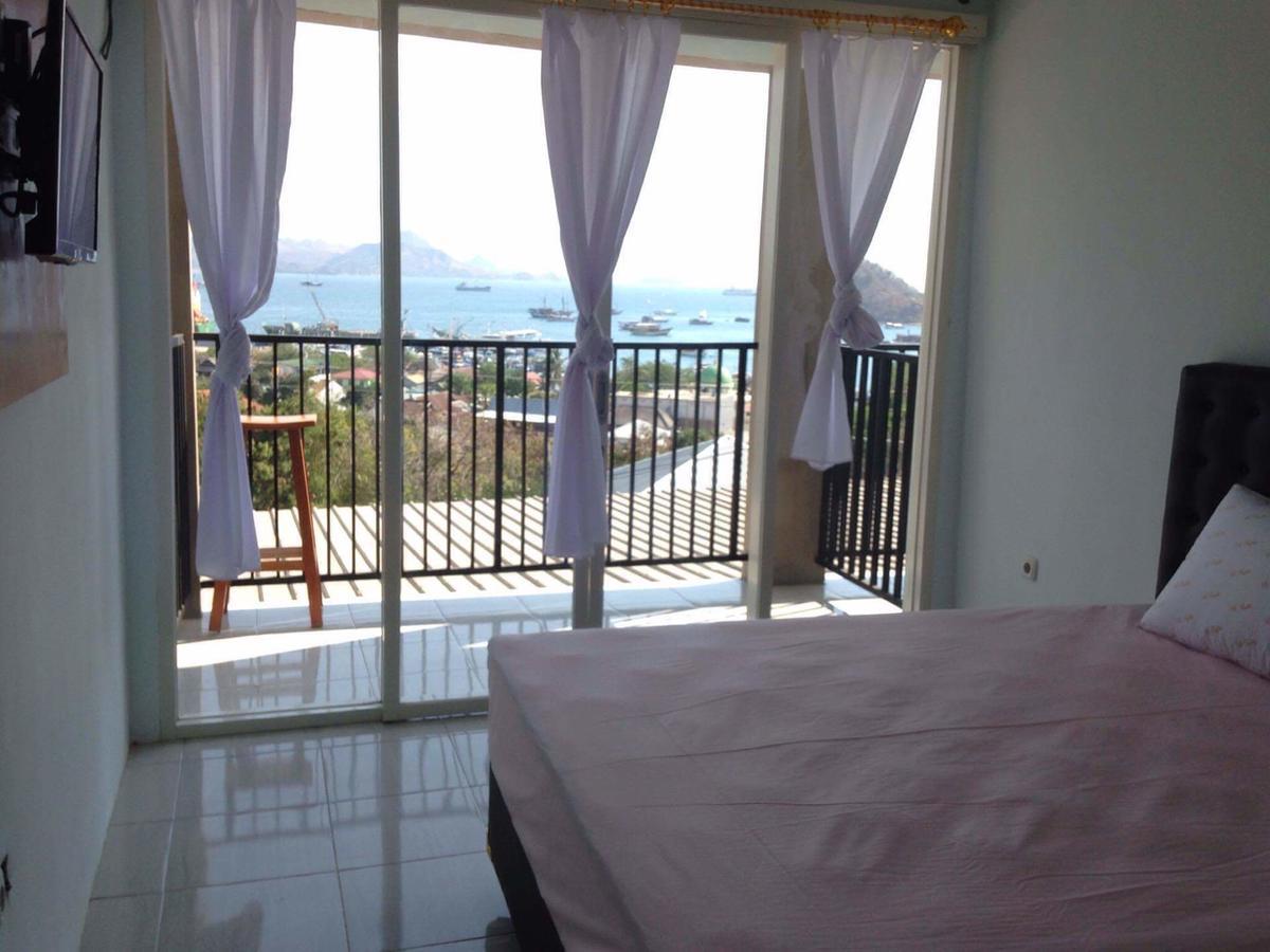 Mawar Hotel Labuan Bajo Exterior foto